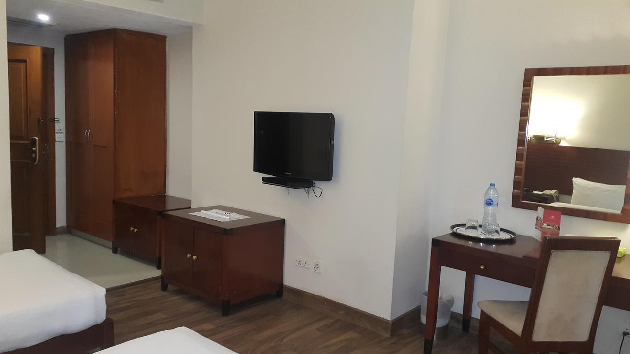 Savoey Hotel لاهور المظهر الخارجي الصورة